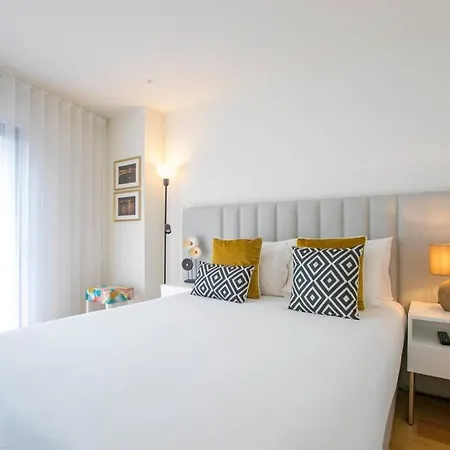 Magic Studio W/ Wi-fi & A/c Apartment *