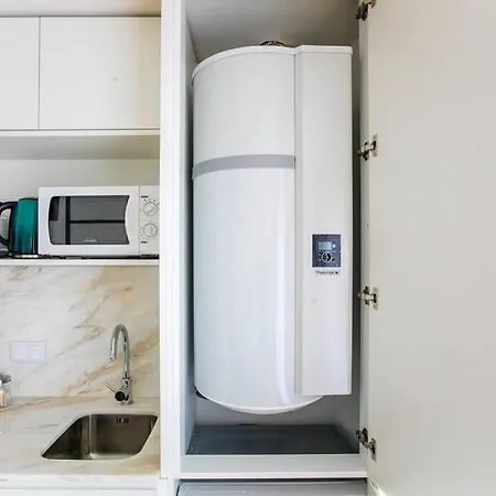 Magic Studio W/ Wi-fi & A/c Apartment